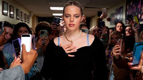 Is Regina George Gay in the New Movie: Unraveling the Layers of Identity and Speculation